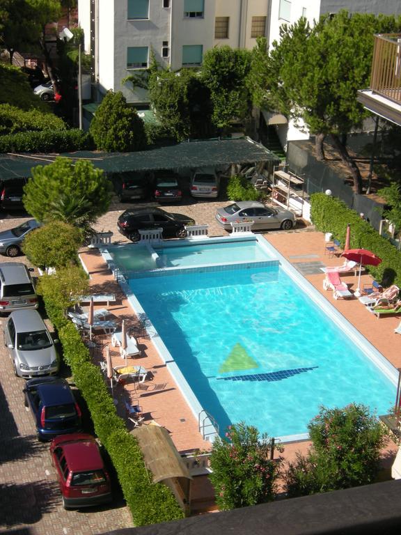 Hotel Continental Lido di Jesolo Zewnętrze zdjęcie