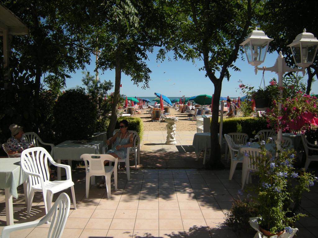 Hotel Continental Lido di Jesolo Zewnętrze zdjęcie